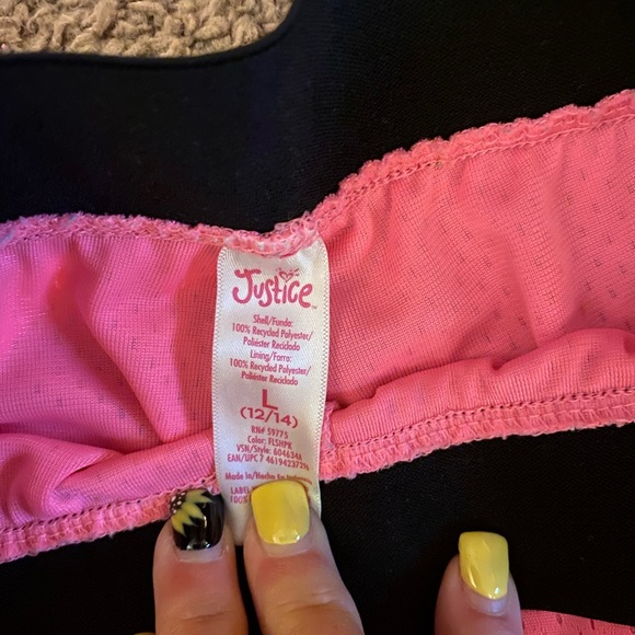 Youth girls Justice shorts NWOT - Picture 2 of 2